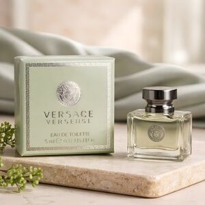 Versace Versense Eau de Toilette with Silver Accents
